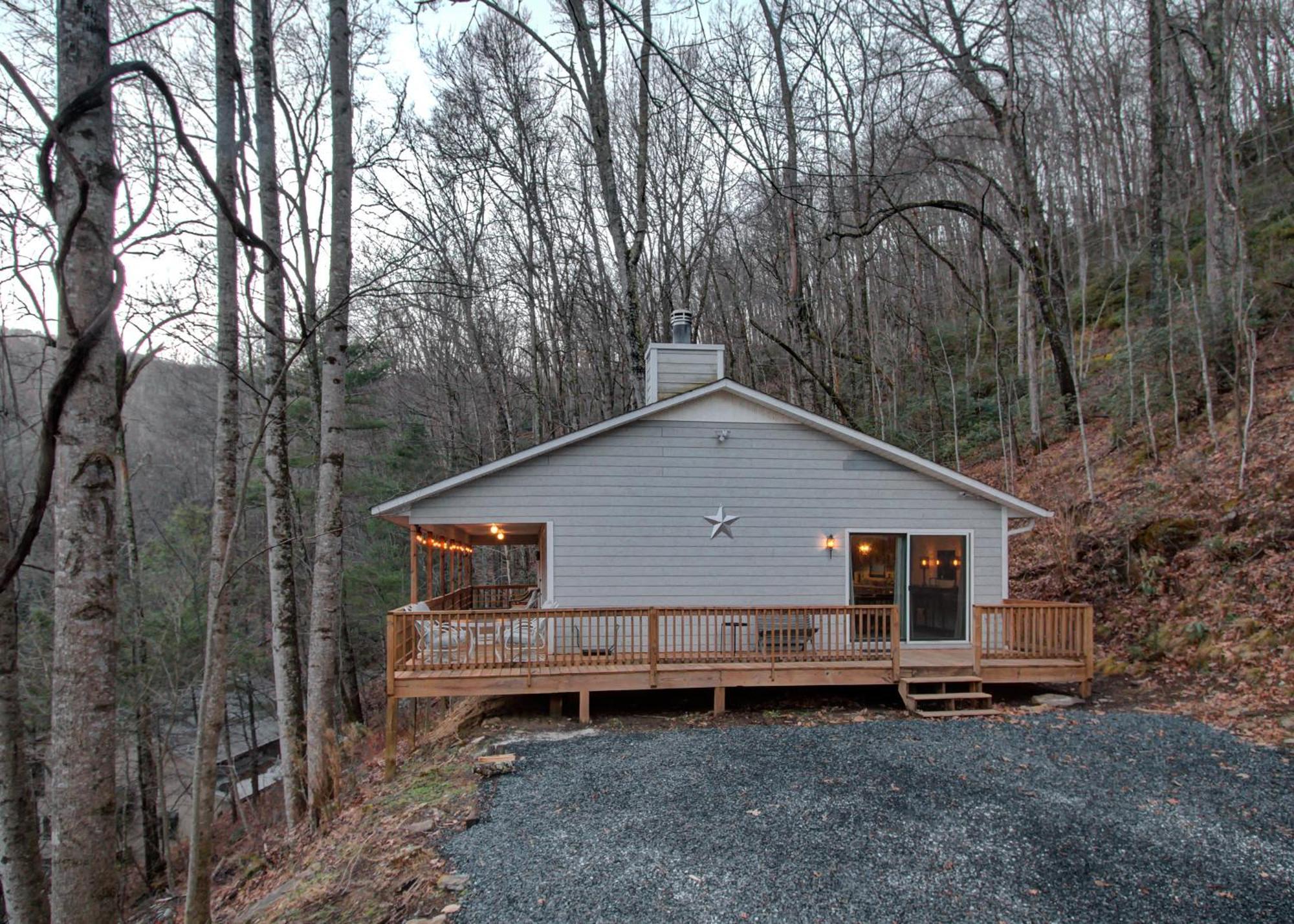 Mt Mitchell Cabin